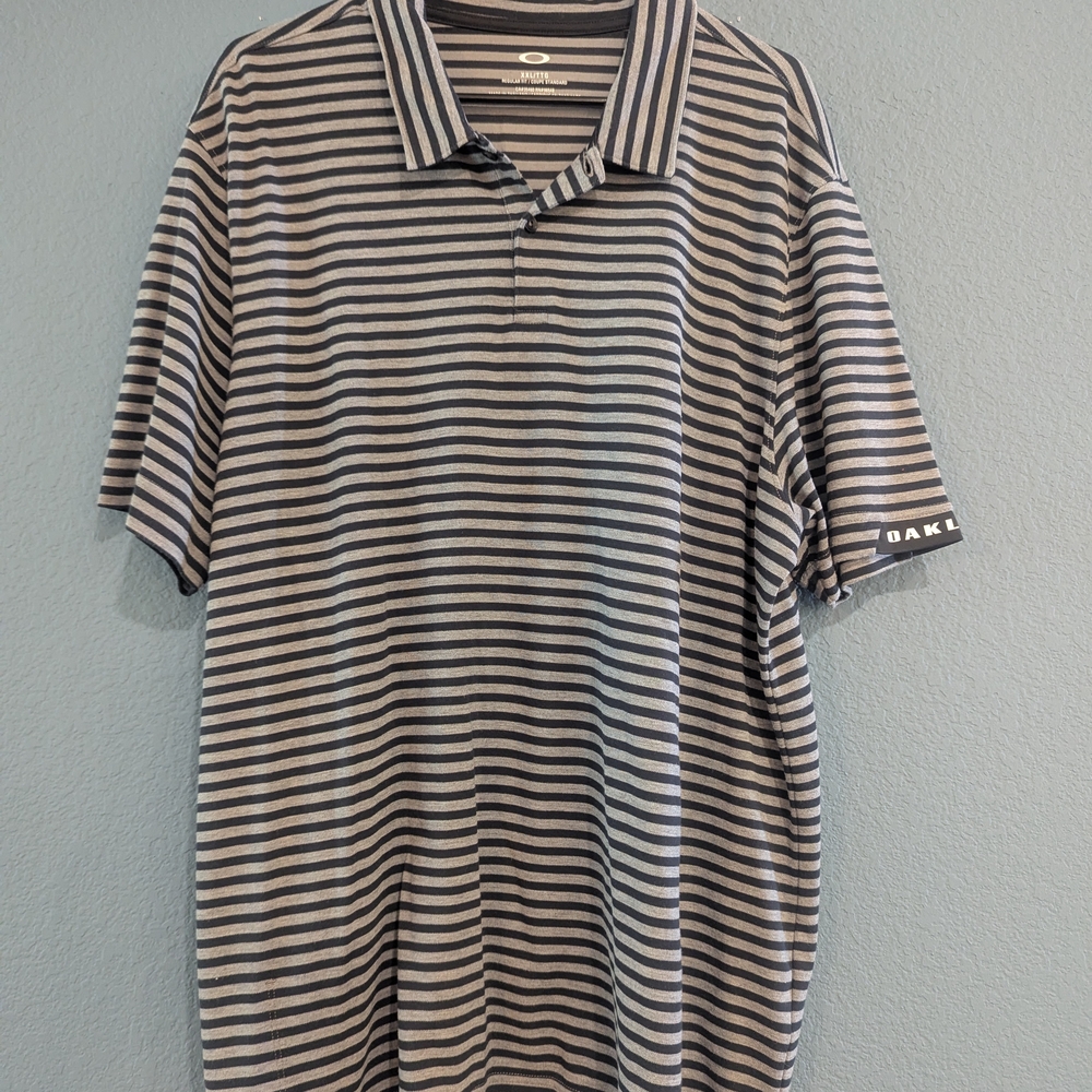 Oakley Men's Black and Gray Striped Polo Shirt
